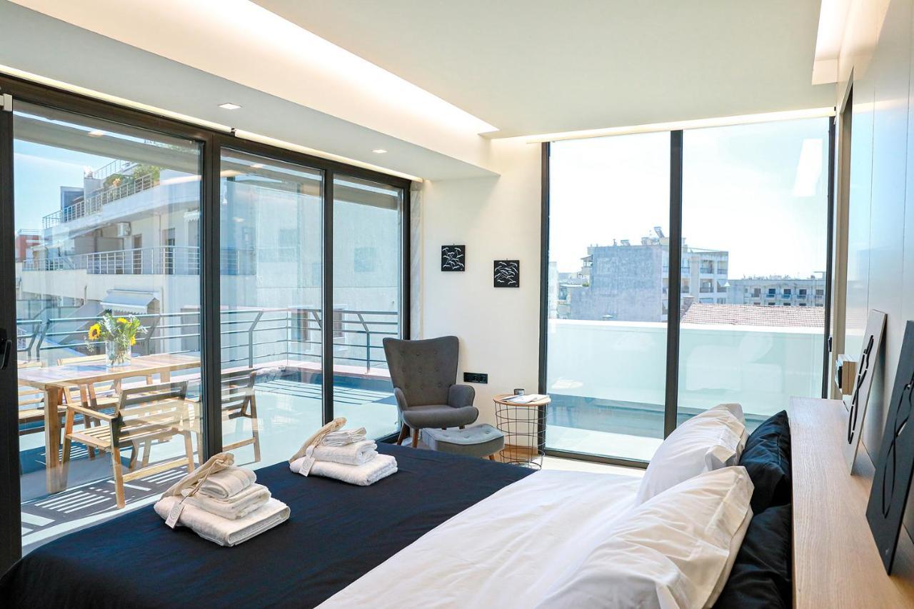 The First Key Luxury & Small Apartment In The Center Of Xánthi Exterior foto