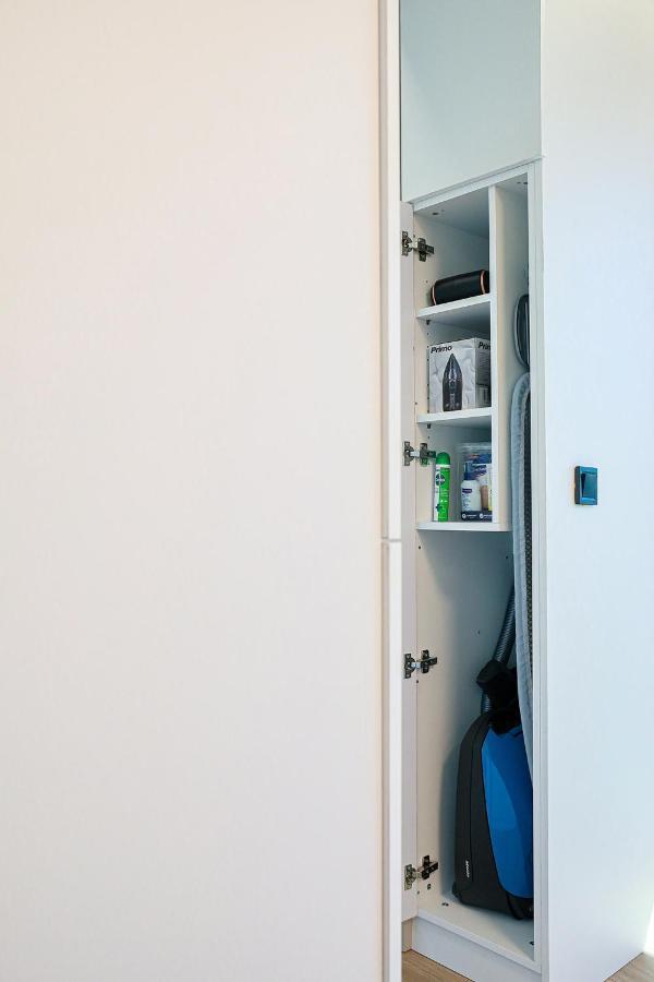 The First Key Luxury & Small Apartment In The Center Of Xánthi Exterior foto