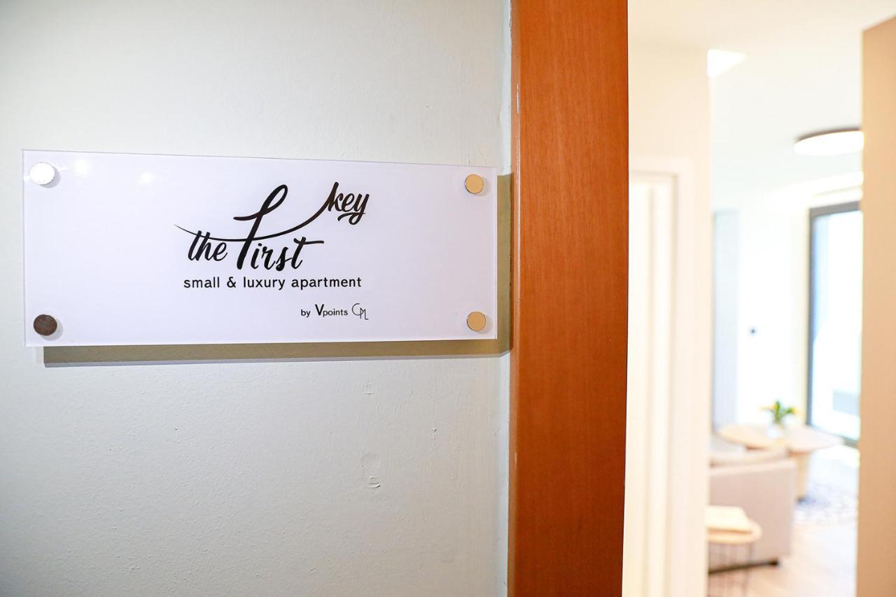 The First Key Luxury & Small Apartment In The Center Of Xánthi Exterior foto