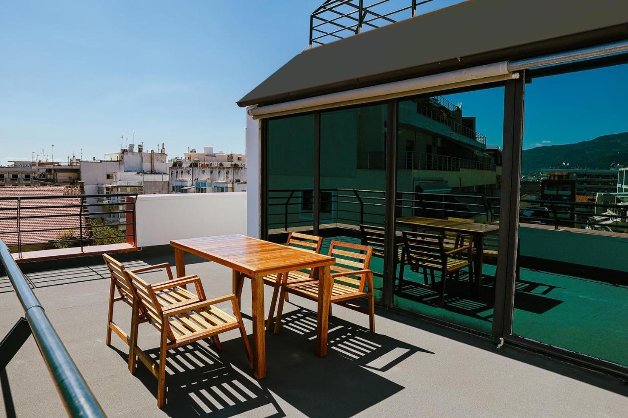 The First Key Luxury & Small Apartment In The Center Of Xánthi Exterior foto