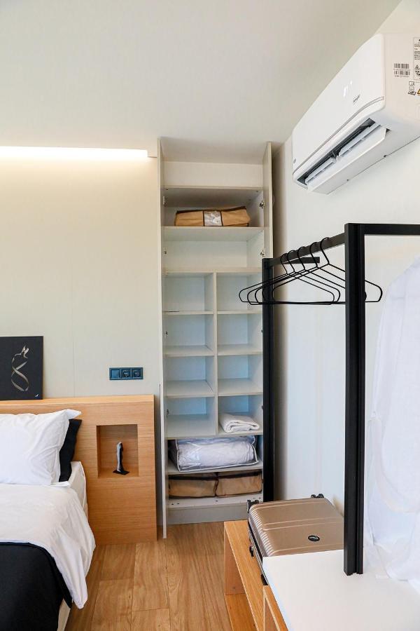 The First Key Luxury & Small Apartment In The Center Of Xánthi Exterior foto